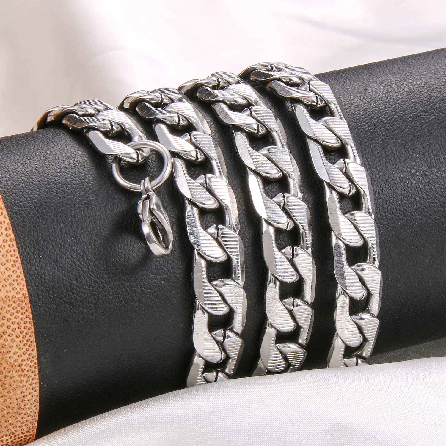 Горячая распродажа Новое поступление серебряное Фигаро из нержавеющей стали звено цепи ожерелье мужские ювелирные изделия ожерелье