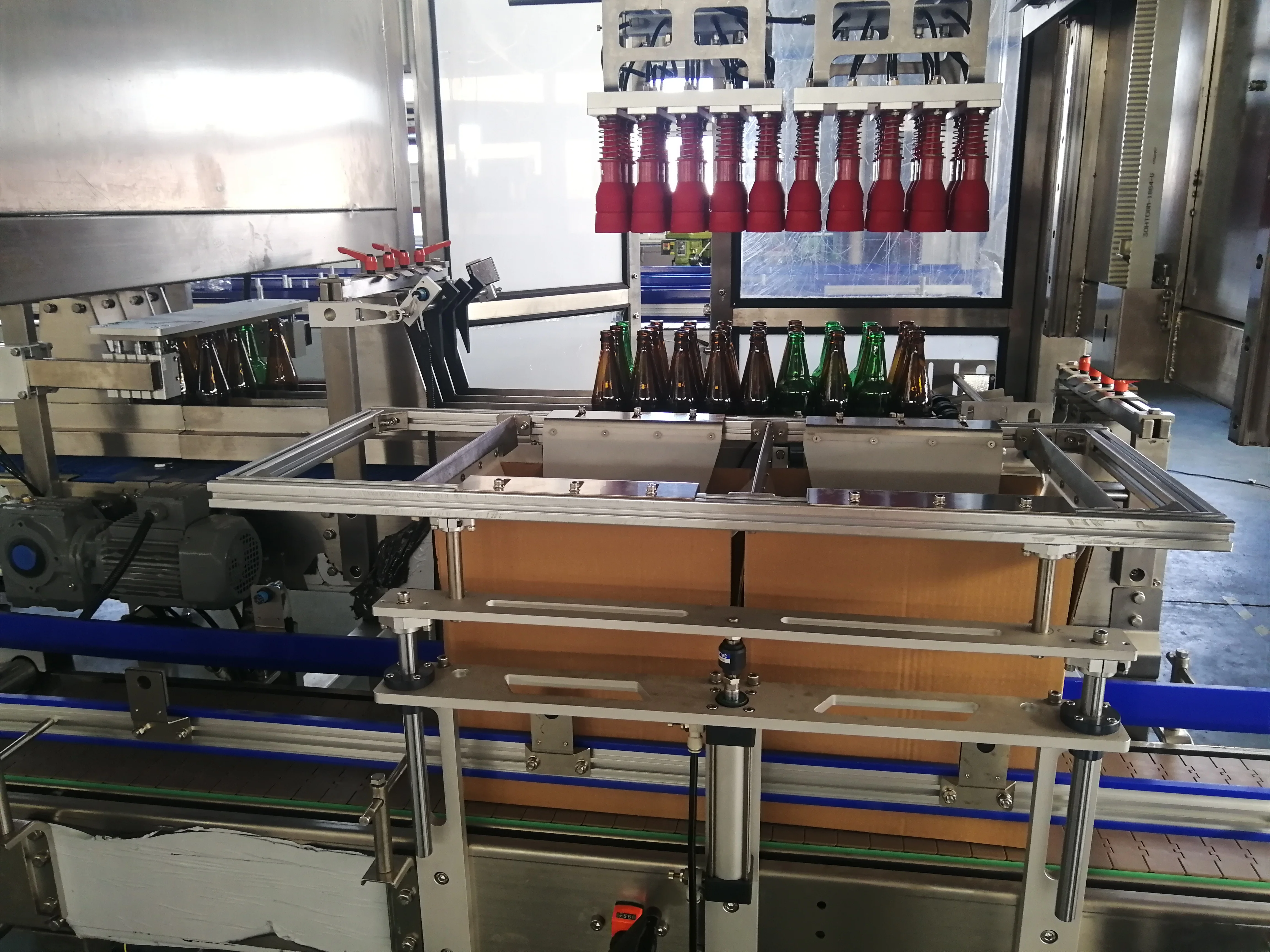 Bottle carton packaging machine,12 pack bottle boxing machine,bottle box carton packer machine