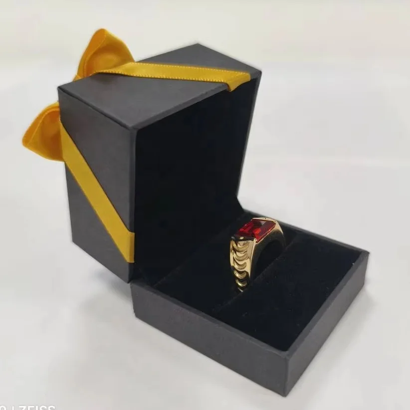 2024 Custom logo hot selling jewelry box custom logo black jewelry box luxury  ring packaging jewelry box