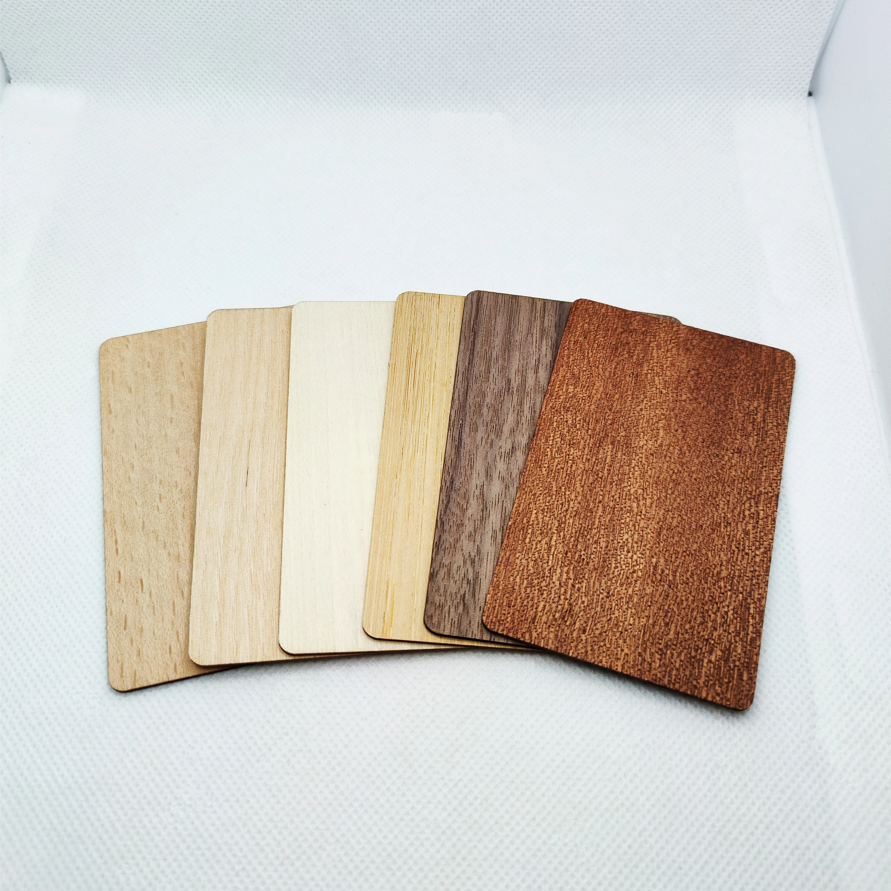 Printable 13.56MHZ Bamboo Wooden Blank 13.56MHZ NFC213 UID Chip Membership Card NFC Contactless Business Gift Social Recognition