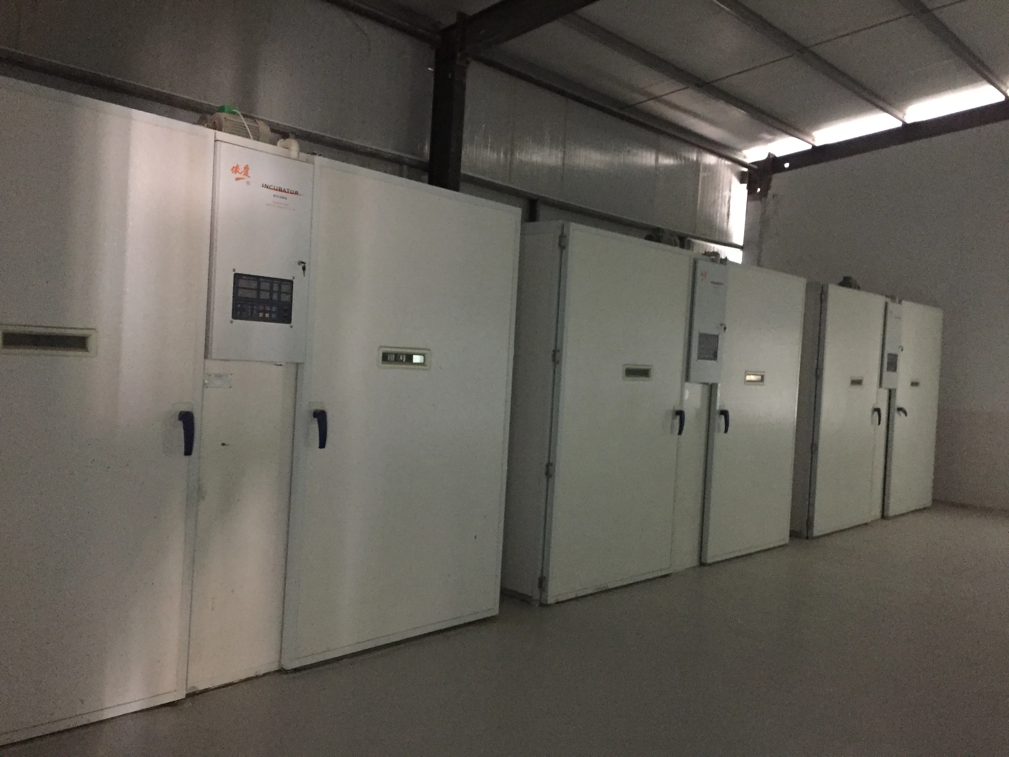 19200 84000 Automatic poultry Chicken broiler duck Egg Electric vaccine Incubator Temperature Controller Hatching Machine