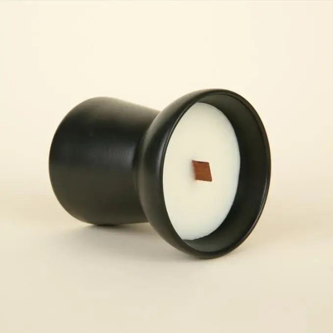 Wholesale Black Ceramic Candle Container Vessel with foot Candle Jar for scented wax Home Decoration