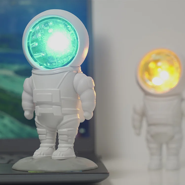 New Product Astronaut 360 Degree Rotation Night Light Rechargeable LED Touch Sunset Rainbow Projector Lamp For Living Room