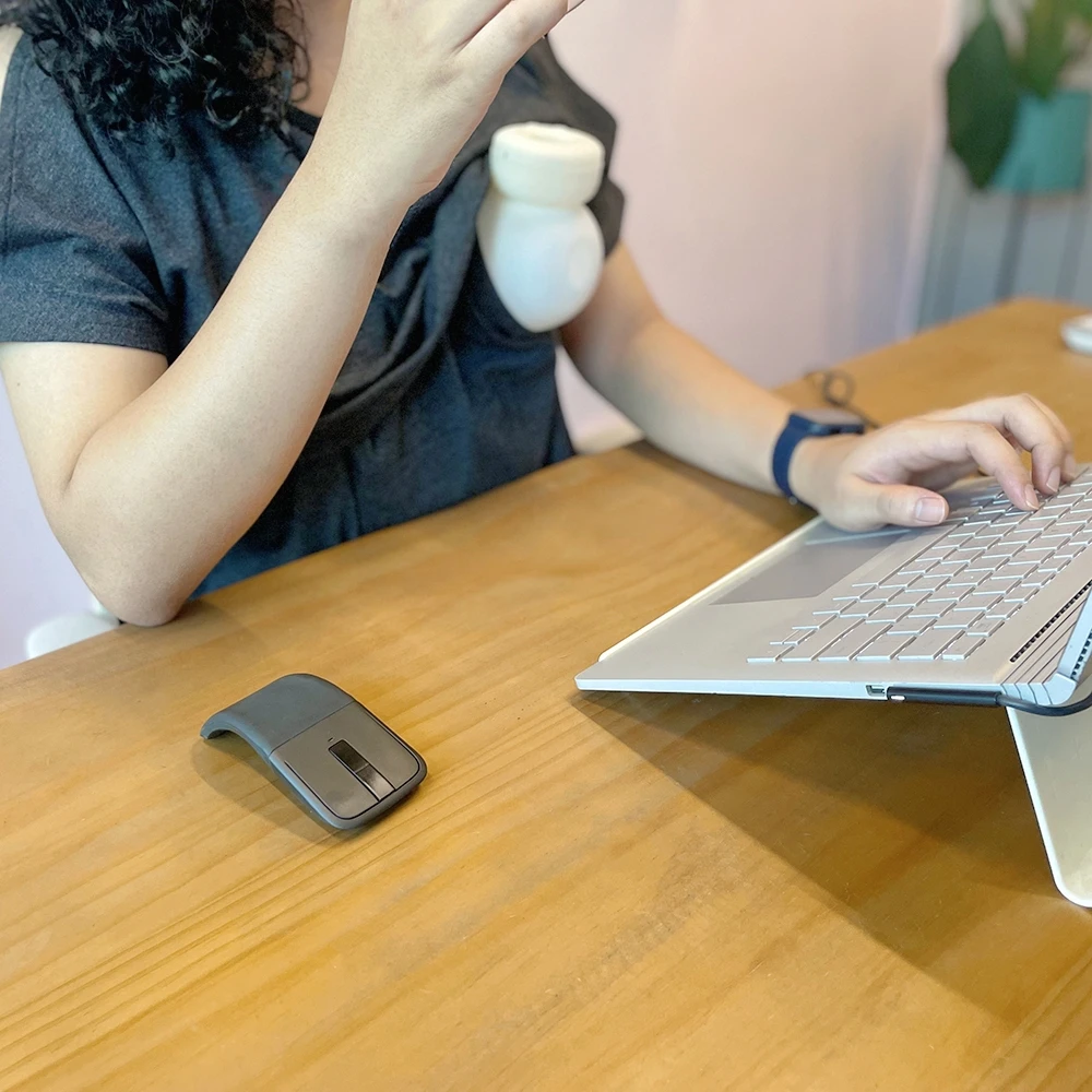 USB Rechargeable Hands-Free Electric Breast Pump Silent Wearable Automatic Milker Portable Baby Breast pump