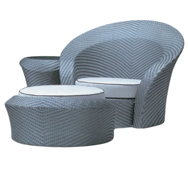 Pool side furniture outdoor aluminum aluminum wicker rattan chaise longue furniture set