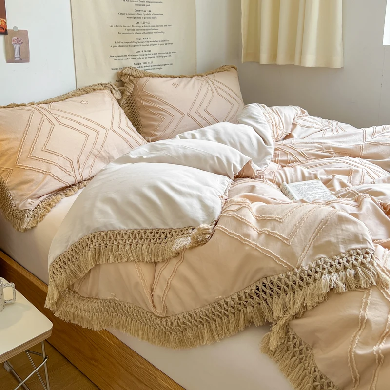 Оптовая продажа жаккардовые стеганые постельные принадлежности Sunny Textile с кисточками богемный