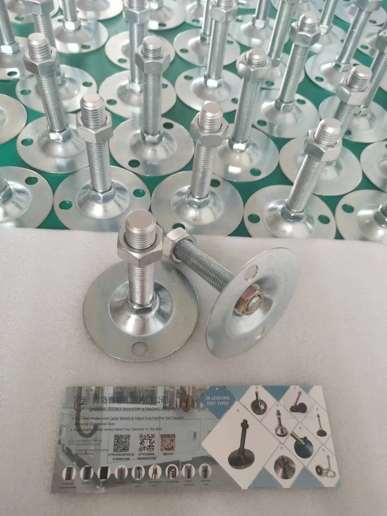 Leveling Feet Adjustable Leg Levelers Metal Industrial Material Handling Equipment Parts Gold Dining Chair Machine Feet Pp+steel