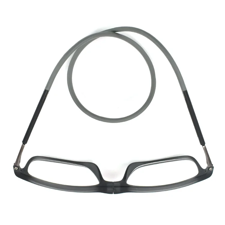 Pilot optics 2022 high quality with case folding soft chain reading glasses