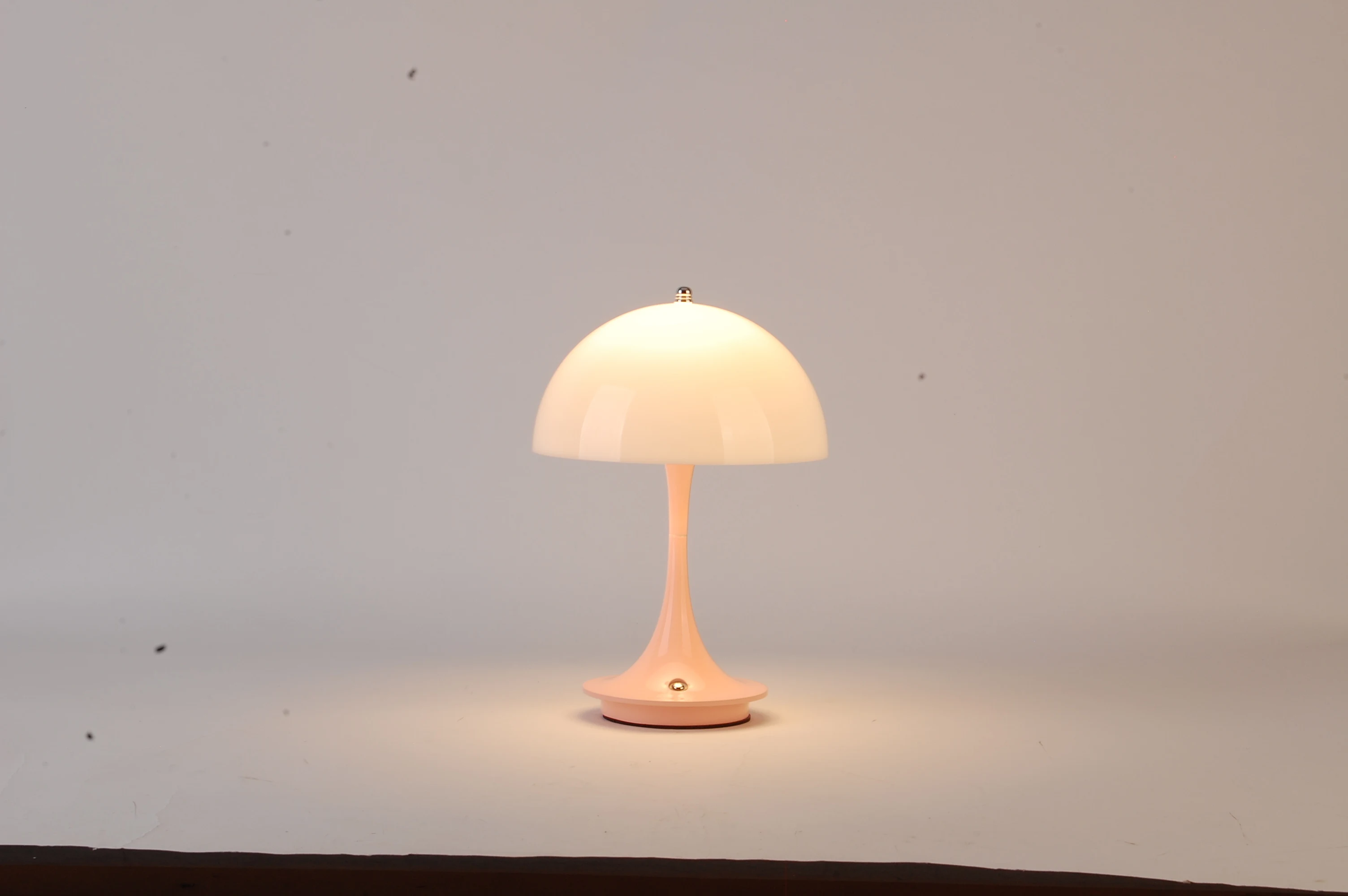 Touch Dimming Light of Loft Lamp and For Room Decor Lights LED 1200mAh Battery Moon Light Pink Finishing