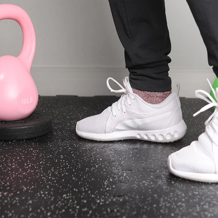 Recycled Rubber Interlocking Gym Tile 485mm*485mm*15mm Durable Puzzle Rubber Flooring Mat Supplier