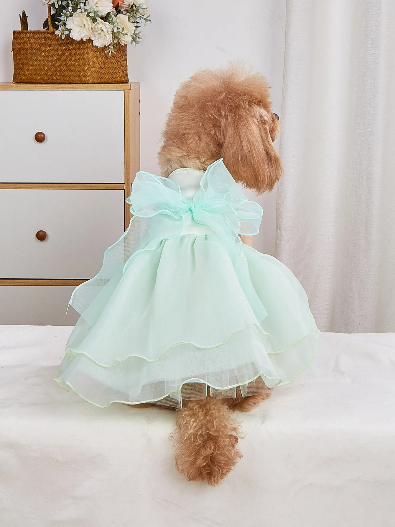 Princess Style Elegant Comfortable Dog Wedding Dress Luxury Pet Party Dress Soft And Comfortable Dog Clothes  Pet Shirts