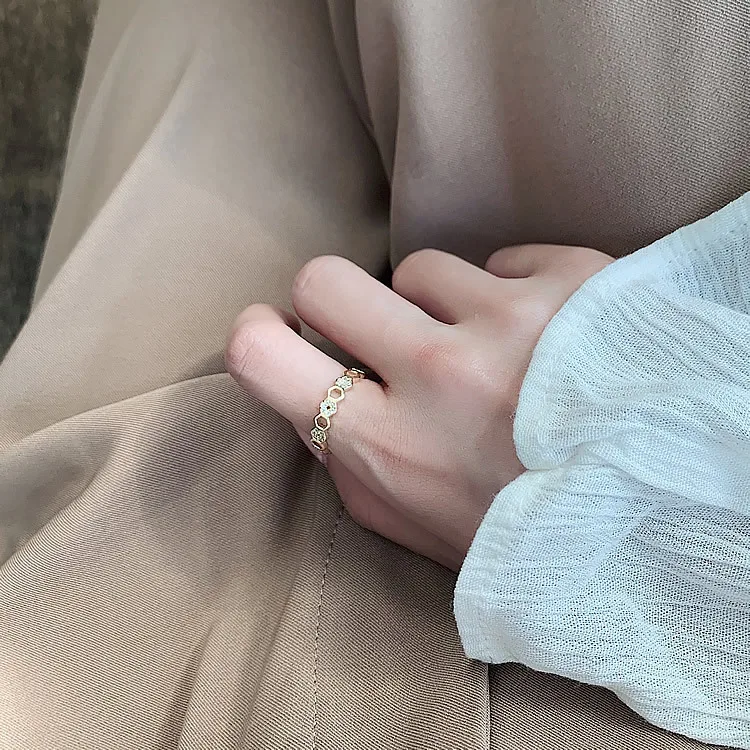 
The new index finger ring for cool women in the year of 2021 