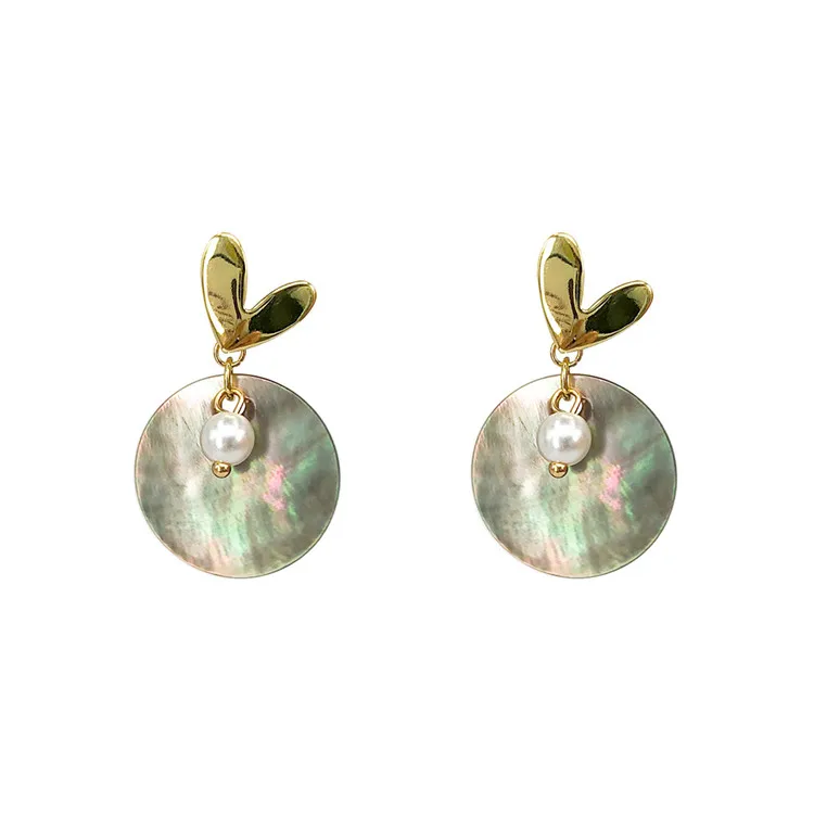 Clarmer Ins для девочек, простая оболочка с жемчужной сережкой в Корейском стиле темперамент небольшой геометрический асимметричный Оболочка Длинные серьги с кисточками