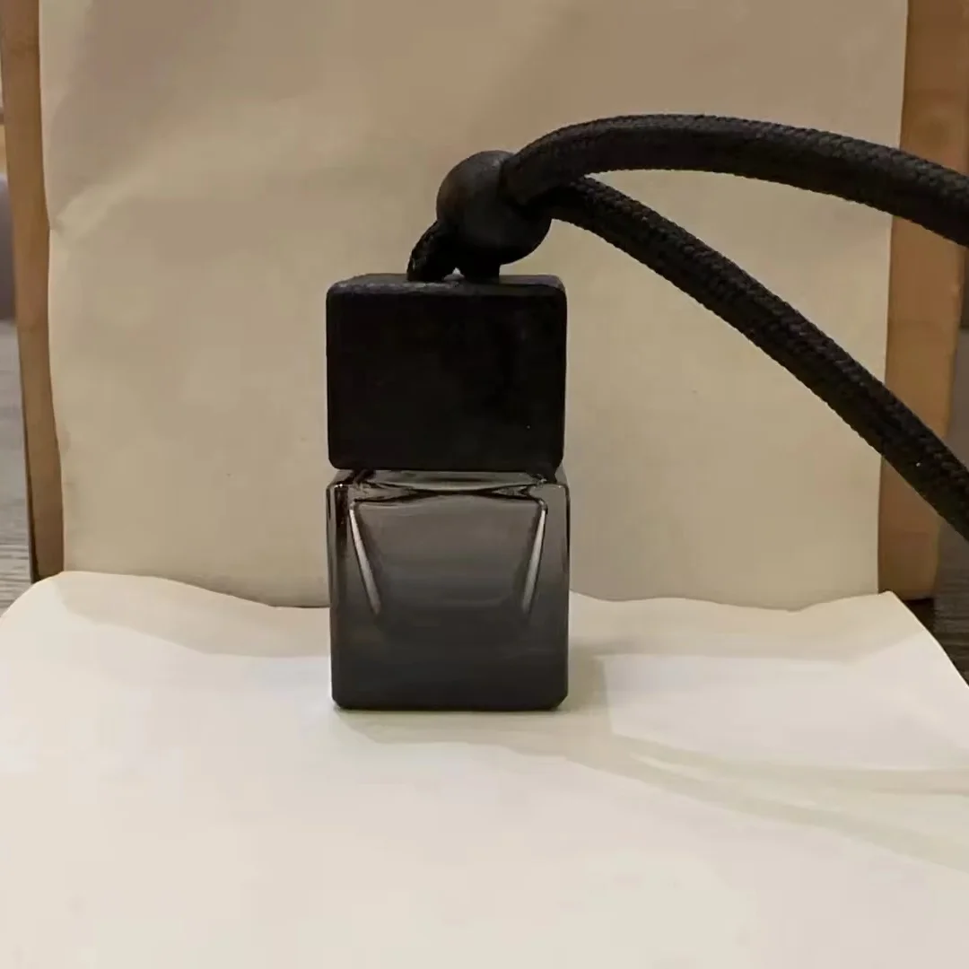 Smoked Glass 8ml Black Car Hanging Perfume Bottle Essential Oil Diffuser Empty Glass Bottle Car Pendant Accessories