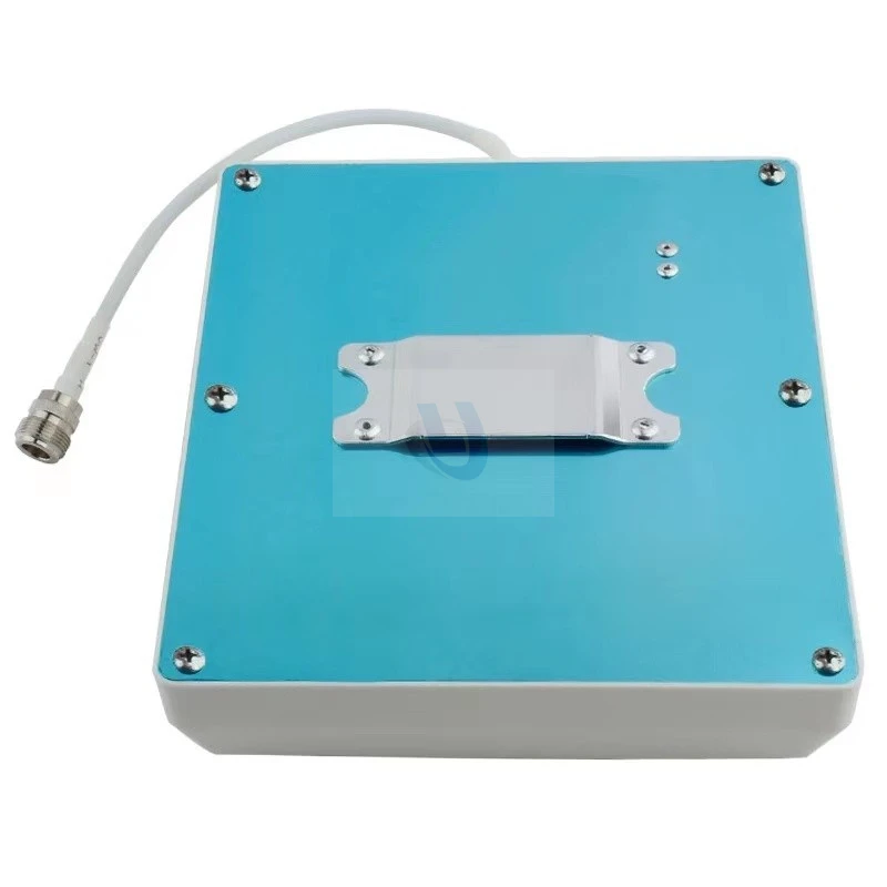 GSM/WCDMA/LTE directional wall mounted antenna