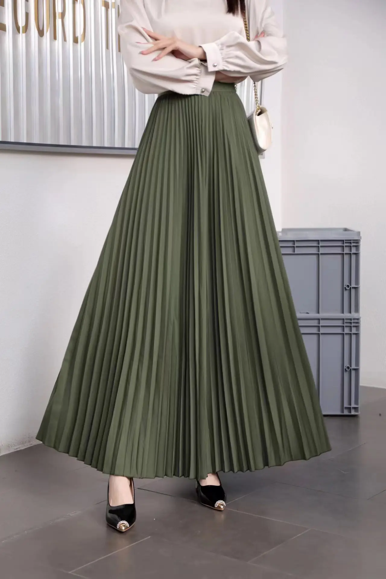2024 Long Pleated Skirt Women Summer Elegant Plain Korean Casual Simple Temperament High Waisted Midi Skirts
