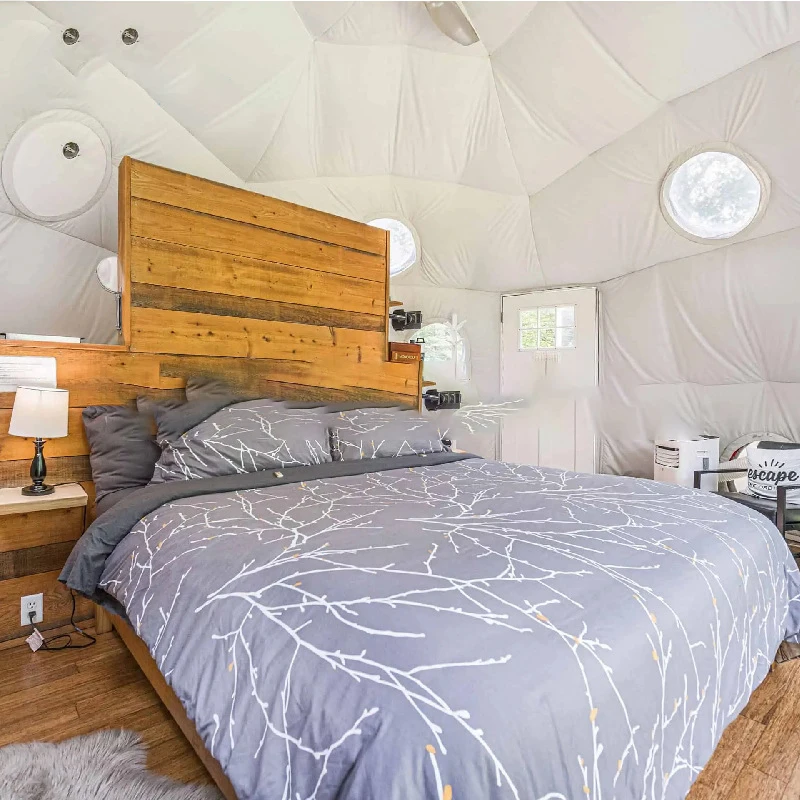 Giantsmade Bubble house Diameter 10M  Bubble Tent With Bathroom And Drawing Room Luxury Outdoor Bubble Tent Hotel  Customizable