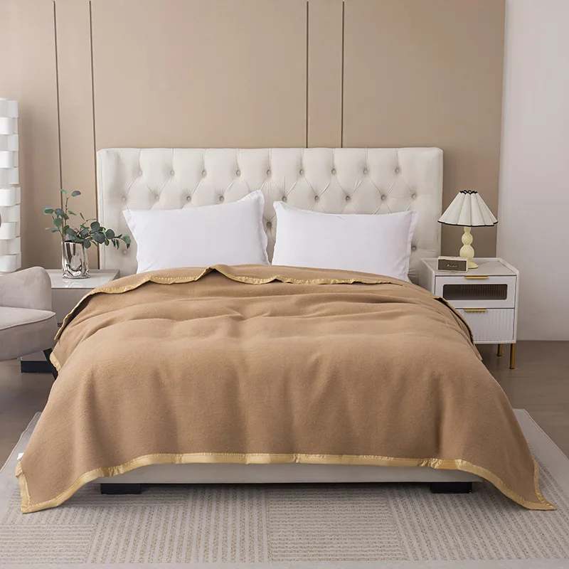 100% wool super soft bed blanket high-end gold edge hotel blanket wholesale hotel special camel color wool blanket