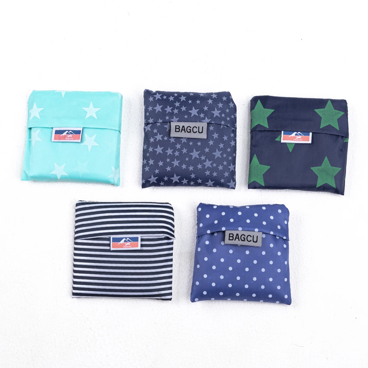 Can Be customized high-capacity life-specific cosmetic bags, storage bags, mobile phone bags.