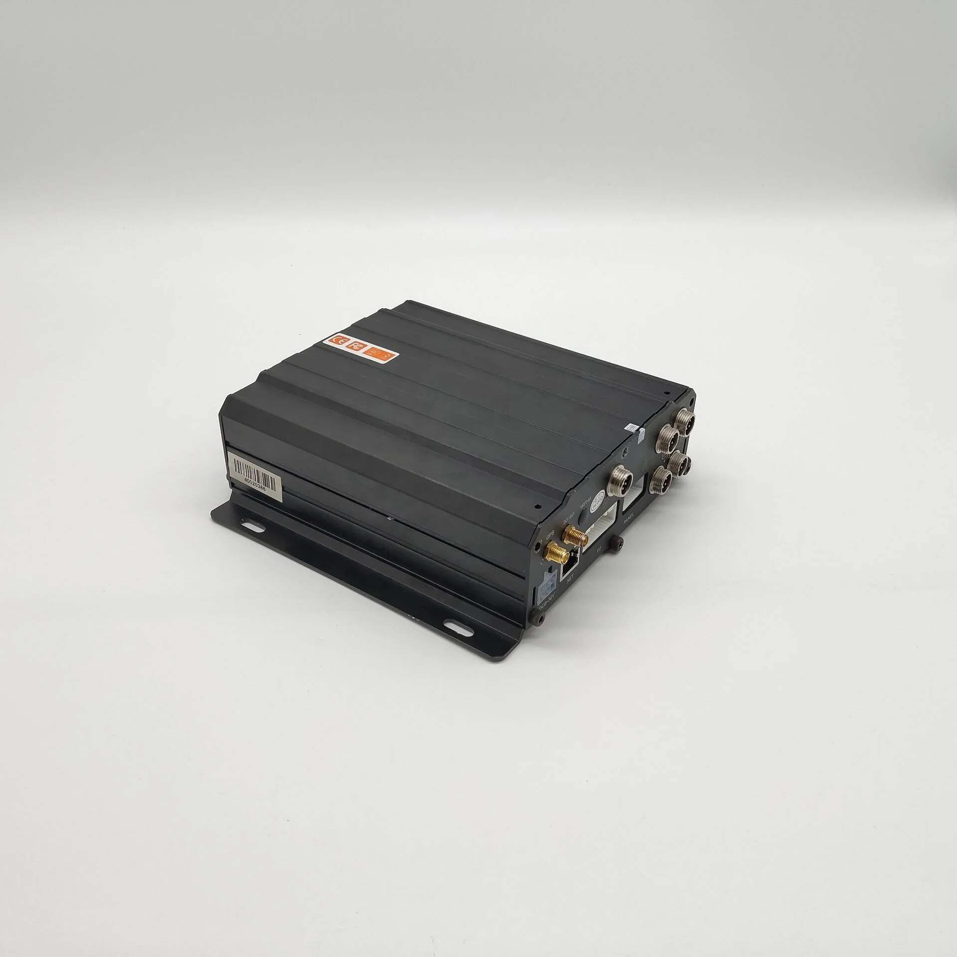 
4CH 1080P AHD 4G+GPS SD card CCTV hd car camera car coach DVR 