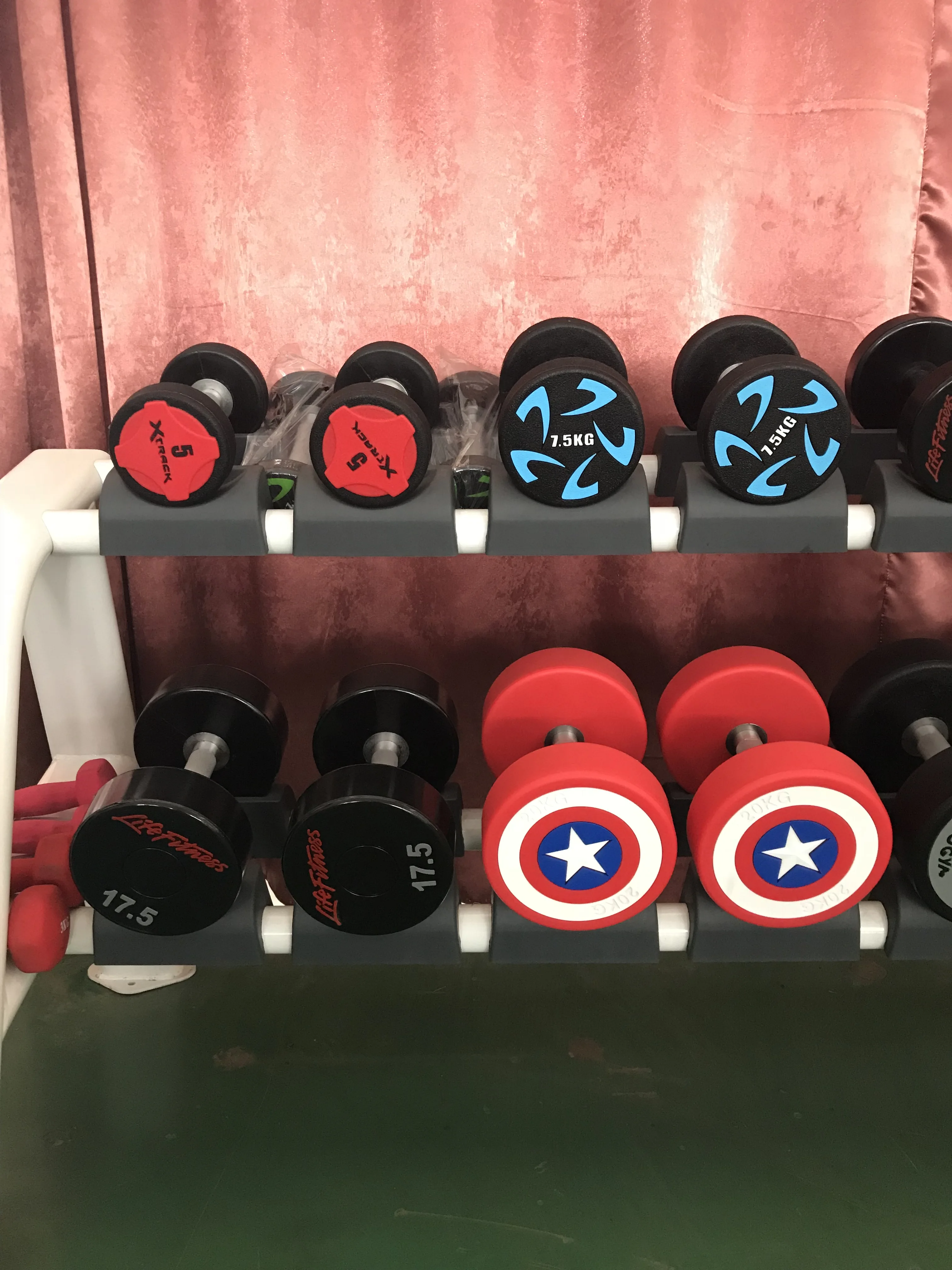 American Hot Sell Captain Rubber CPU Round Fixed Dumbbell Set