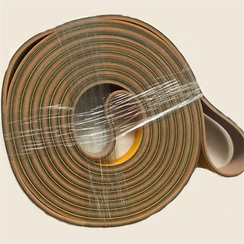 Flat tape drive belt