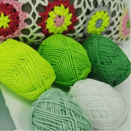 Luminous Crochet Yarn 1mm Luminous Wool Ball Fancy Yarn in the Dark