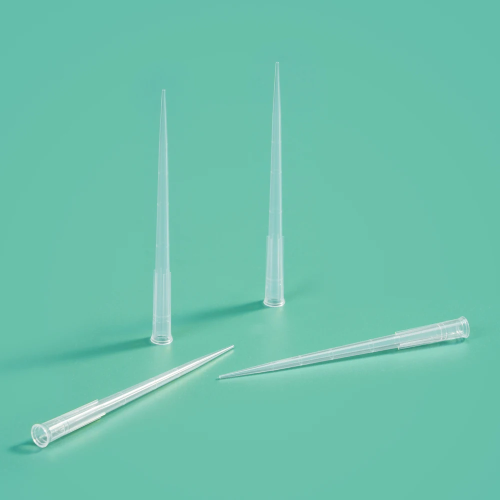 Clear Disposable Plastic 300ul pipette tips