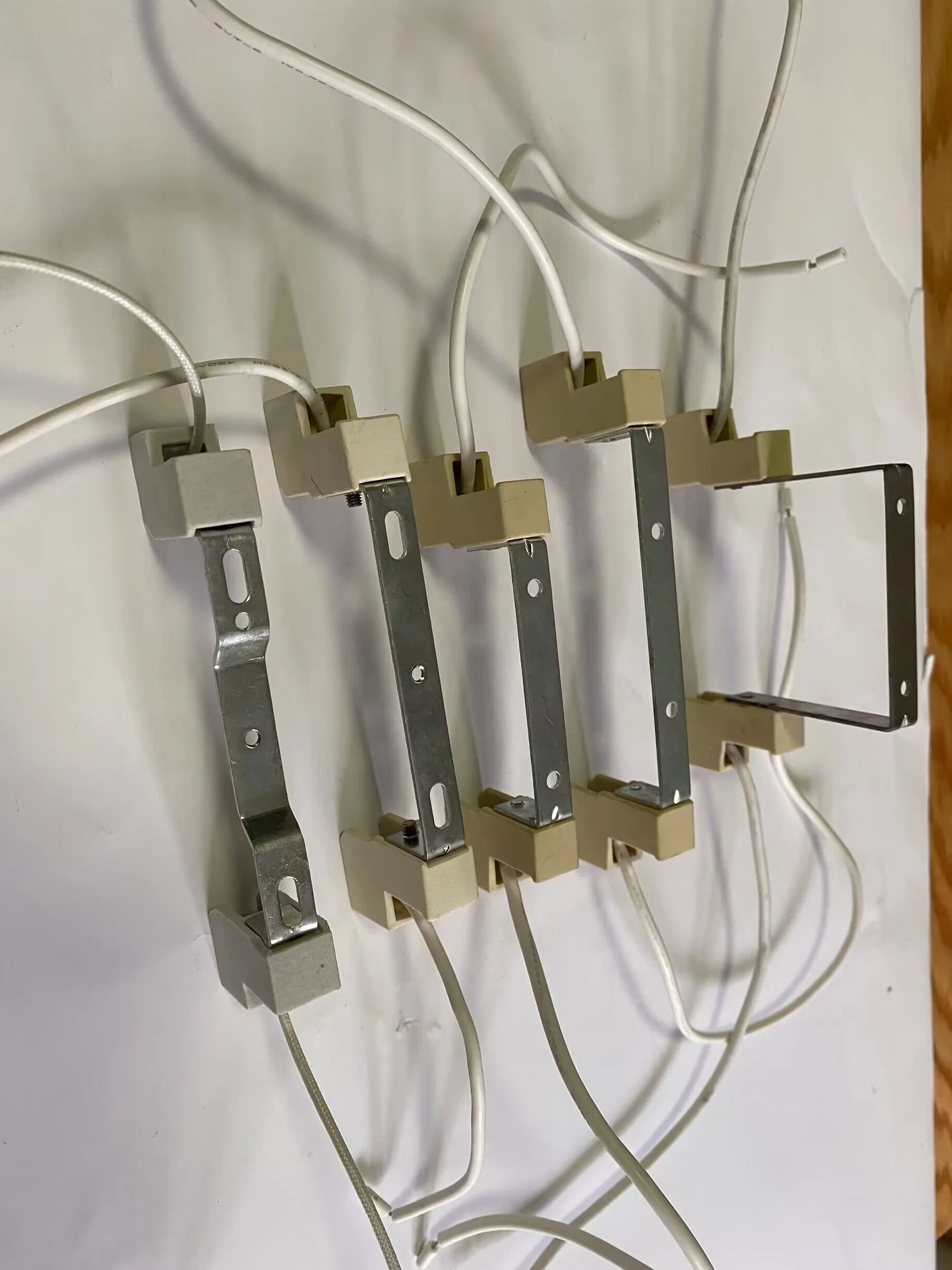 Customized  78MM 118MM 135MM R7S ceramic porcelain Halogen Lamp holder socket  base bulb holder