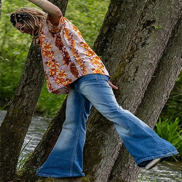 New Mens Big Flared Jeans BootCut Leg Trousers Loose Male Designer Classic Denim Jeans Bell Bottom Jeans for Men