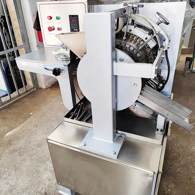 Industrial Manual Candy Hard Round Lollypop Paper Stick Lollipop Make Machine Production Line for Trade