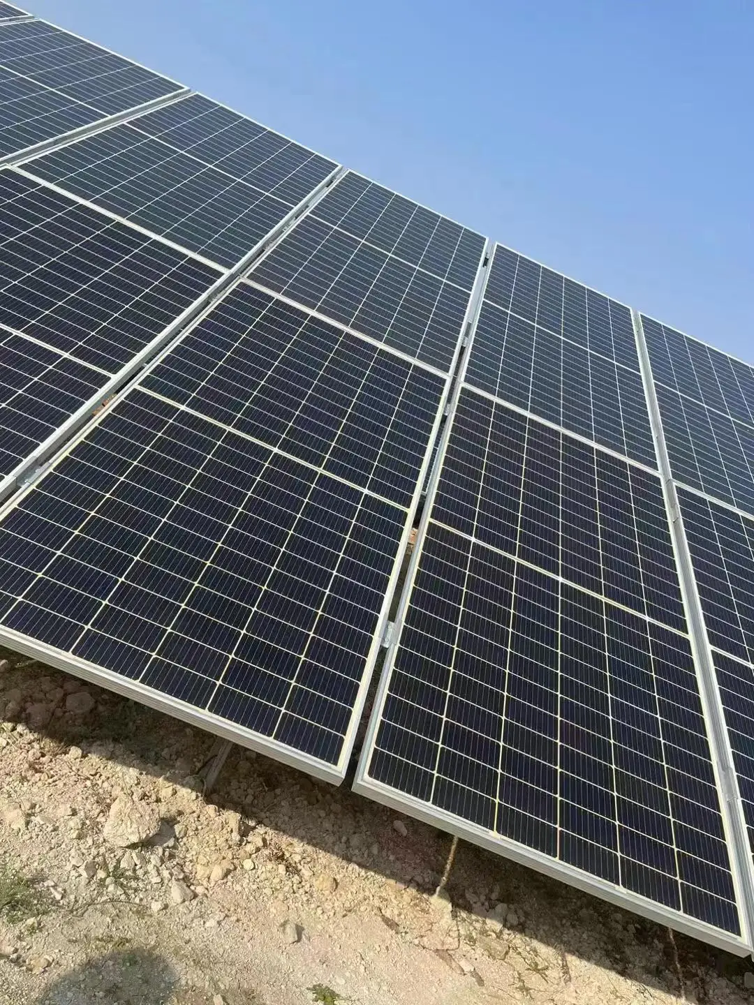 Suntech half cell monofacial module 540W 545W 550W 555W 560W 25 years of linear warranty suntech power solar panels