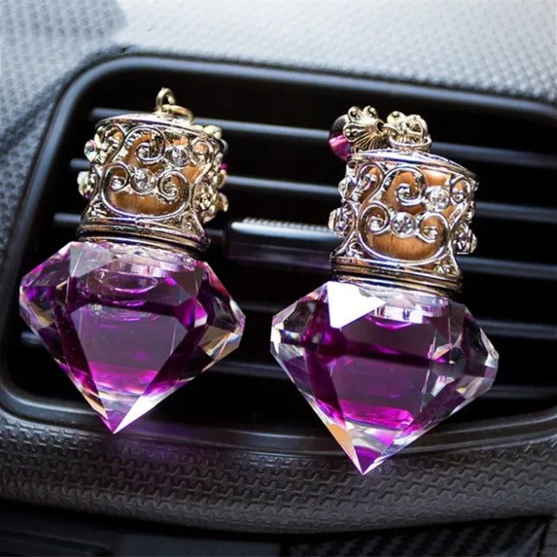 Perfume Pendant Car Vent Clip Air Freshener Diffuser Hanging Glass Fragrance Bottle Heart Shape Crystal Perfume Bottles
