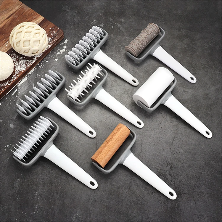 Kitchen Noodles Cutter Pizza Bread Rolling Pastry Slicer Manual Dough Roller Baking Tool Pizza Wheel
