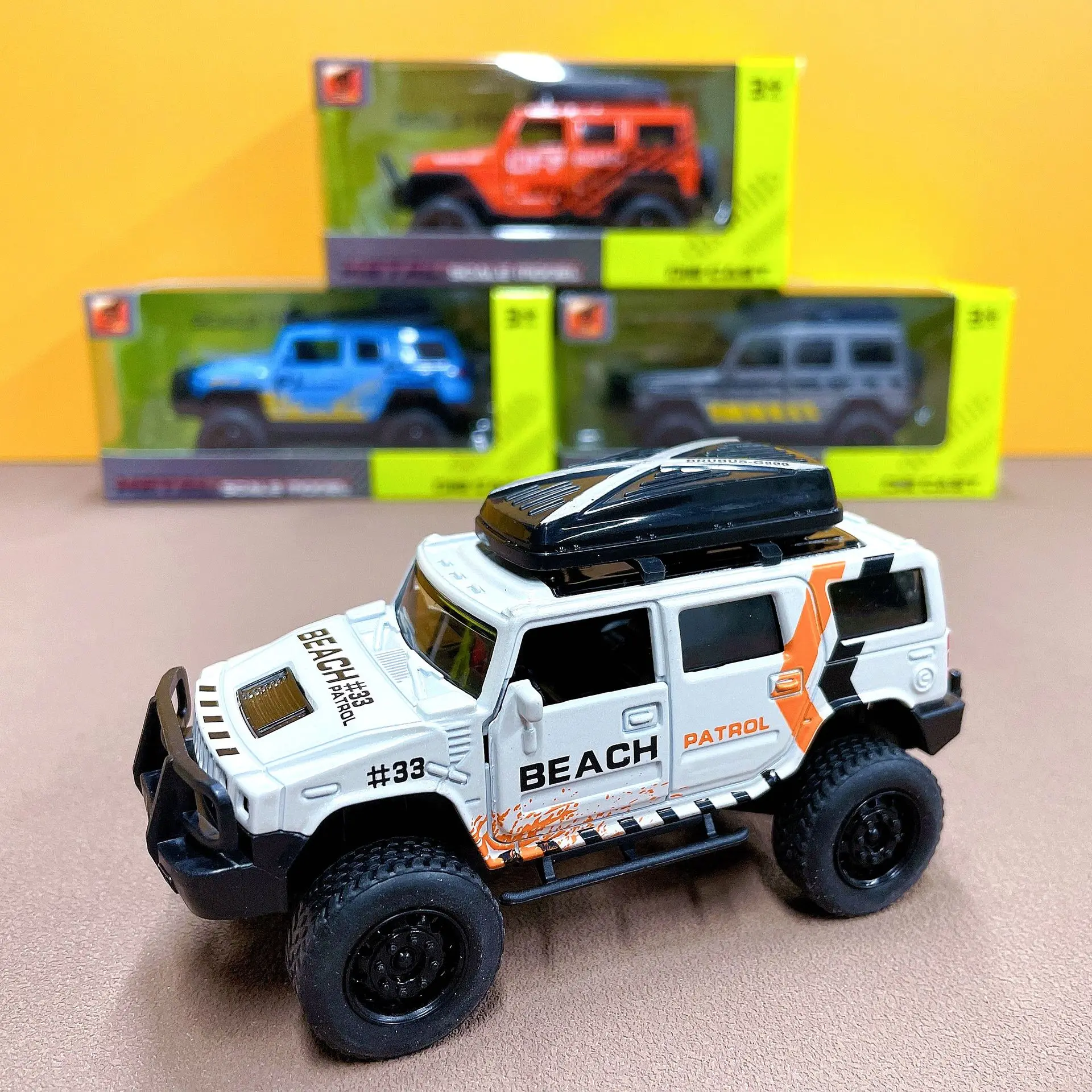 1/36 scale Alloy Model Car Off-road vehicle with large alloy tires Toy Model Car boy toy