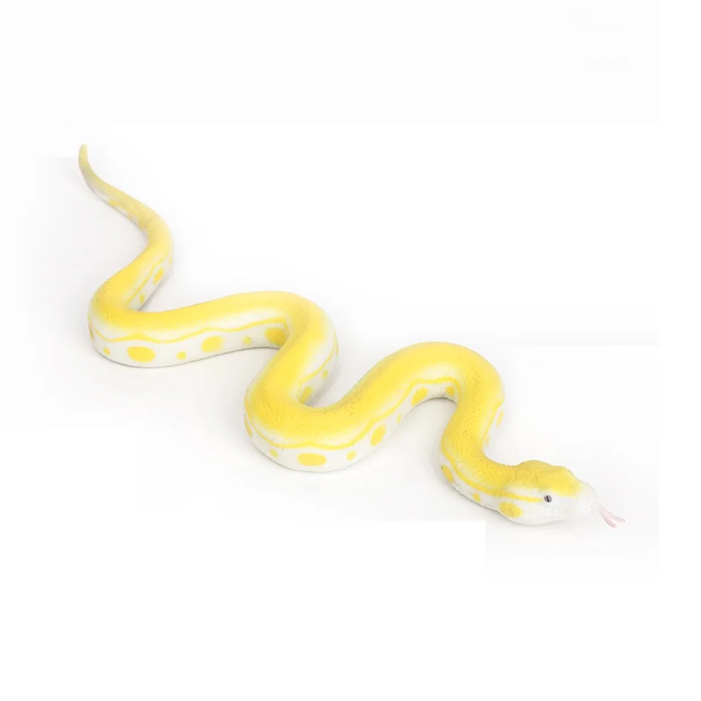 61CM Length Simulated Green Color Plastic TPR Welcome Custom Water Snake Toys For Wholesale