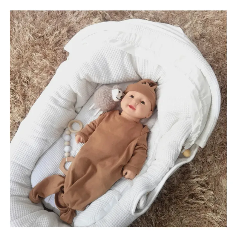 2022 Multiple Sizes Available Bodysuit Baby Boy Girl Apparel Stretchable Neckline Baby Romper