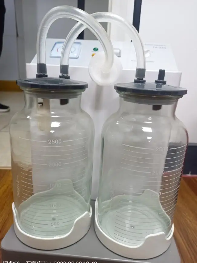 2022 factory supply medical sputum aspirator portable vacuum cleaner 32L/min with two jars