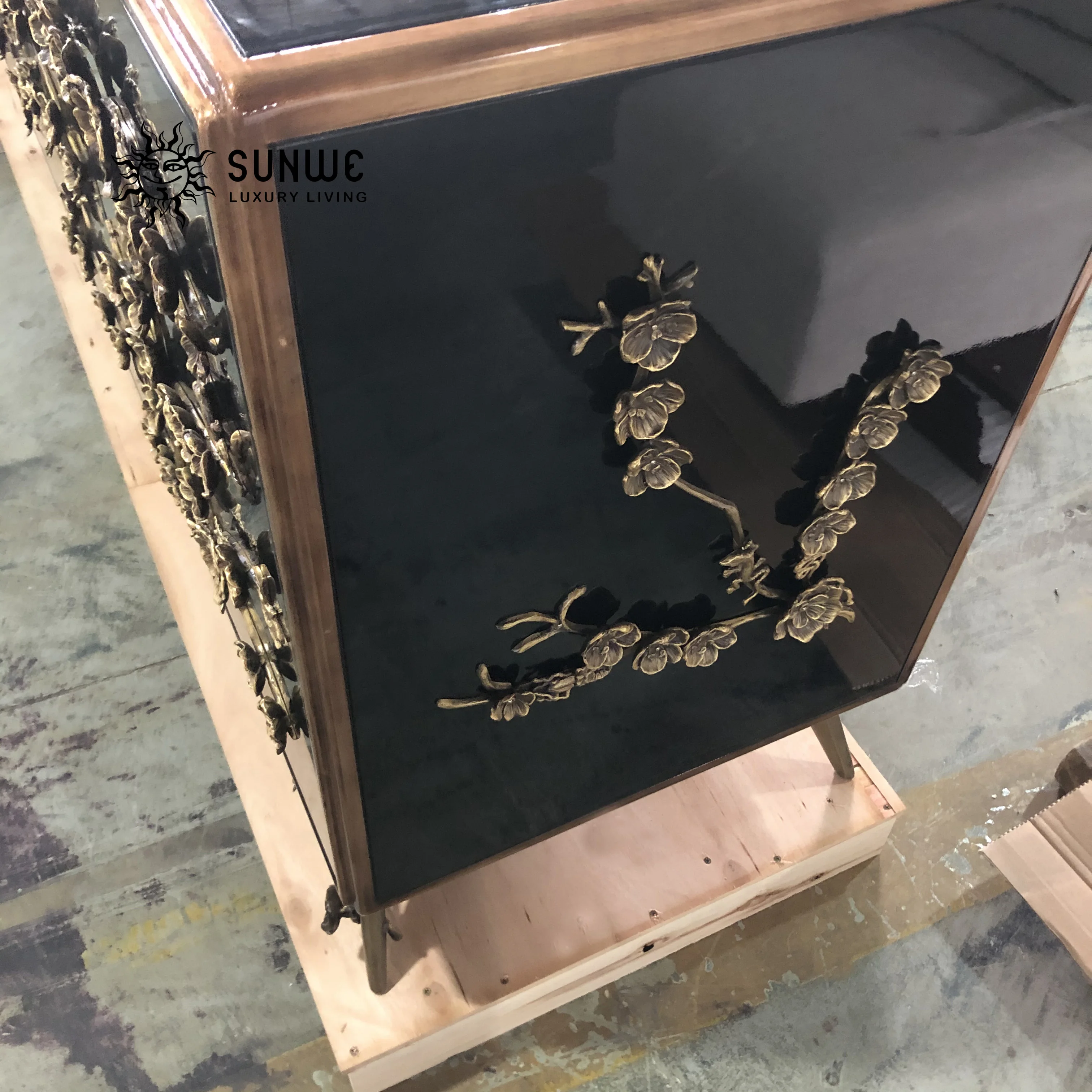 Hot Sale Modern Designs Living Room Wooden Cabinet plum Blossom Sideboard