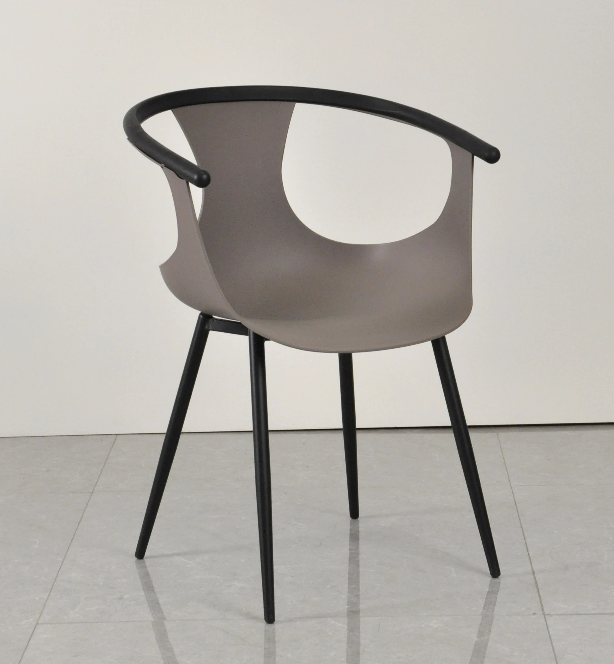 Cheap High Quality European Style Outdoor Furniture Ergonomic Design Gray Fashion Plastic Armchair Garden Chair With metal tube