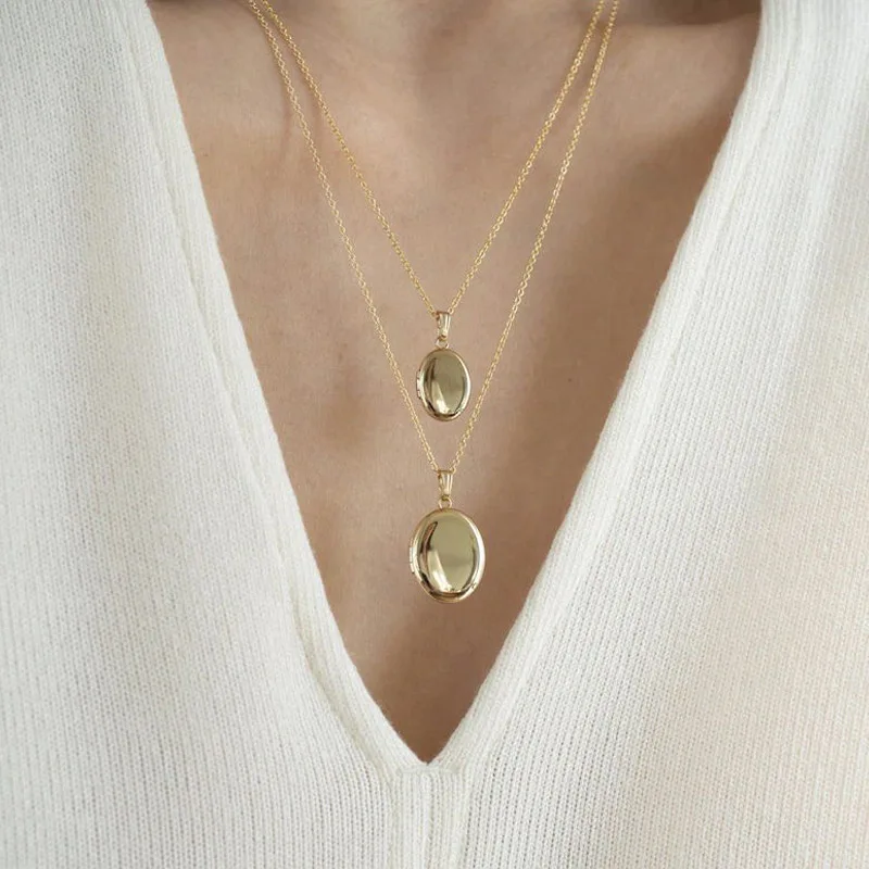 Minimalist Personalized oval shape photo locket 14K Gold Oval lockets for photos pendant necklace