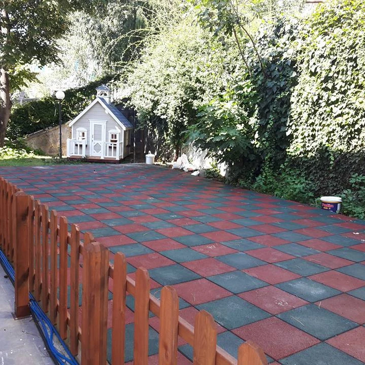 
Заводская поставка, конкурентоспособная цена, резиновая плитка, наружная игровая площадка 