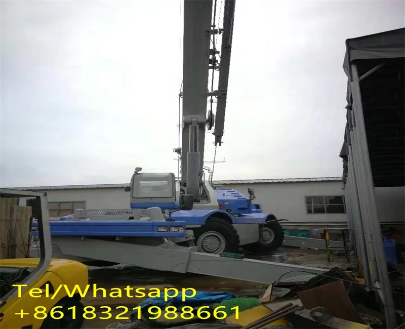 Used Original Japan Efficiency coupled massive lifting capacity Komatsu 50 TOn LW500-1Rough Terrain Crane