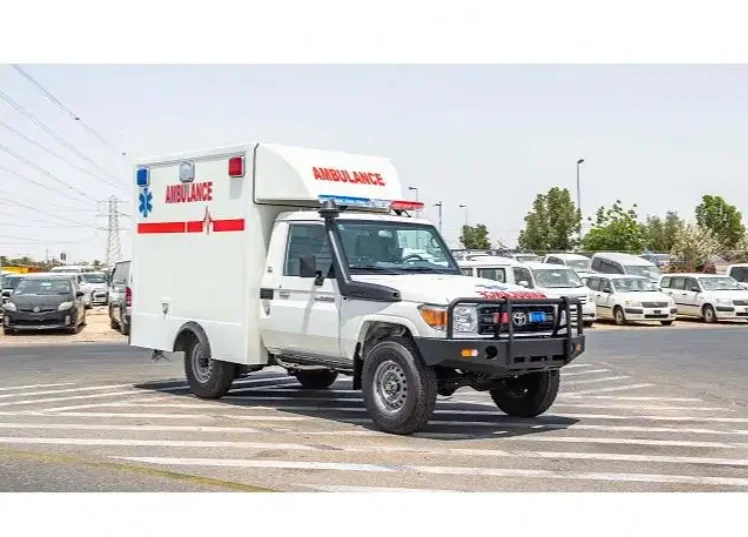 ORIGINALLY USED TOYOTA AMBULANCE 4.2D