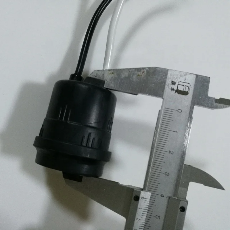 4A 250V Outdoor Waterproof Lampholder with Wire E27 Screw Lamp Holder