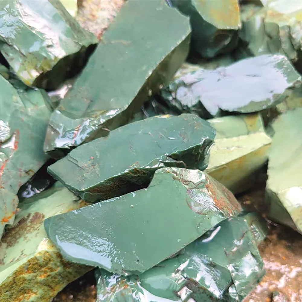 Natural Alxa color green agate raw stone wholesale high quality rough green agate Alxa gemstone