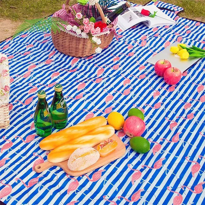 Wholesale Fashion Styles Cheap Waterproof Sand-Proof Foldable Beach Picnic Blanket Mat