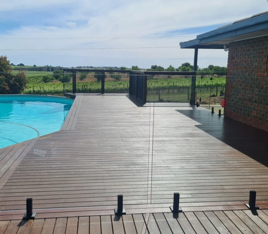 Лидер продаж, площадь из нержавеющей стали с покрытием под основание, стеклянный патрубок для стекла с отверстиями, ограждение для бассейна, стеклянный патрубок из Канады