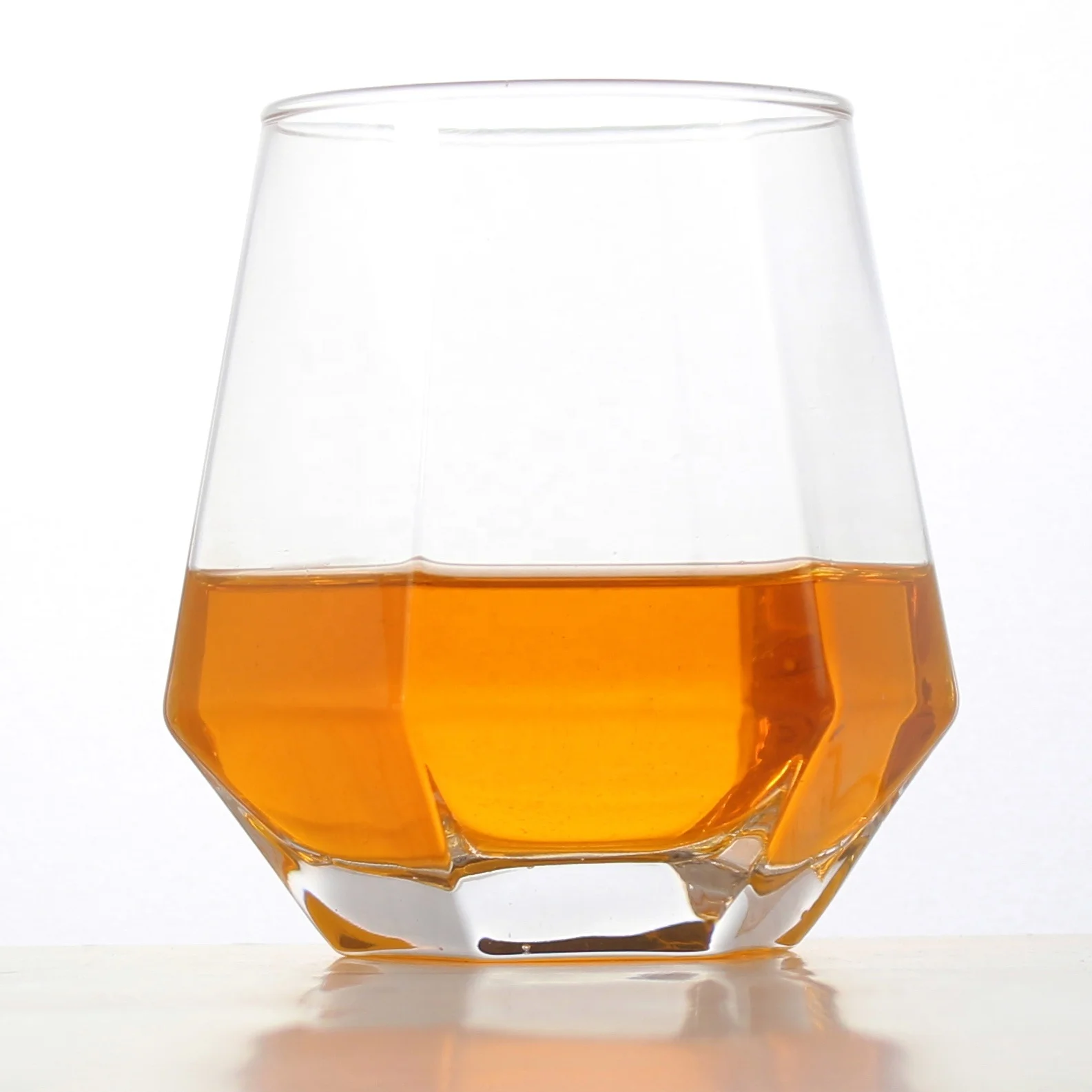 Custom Color Ultra Thin Hexagon Glass Can Be Plated Hexagonal Whiskey Glasses
