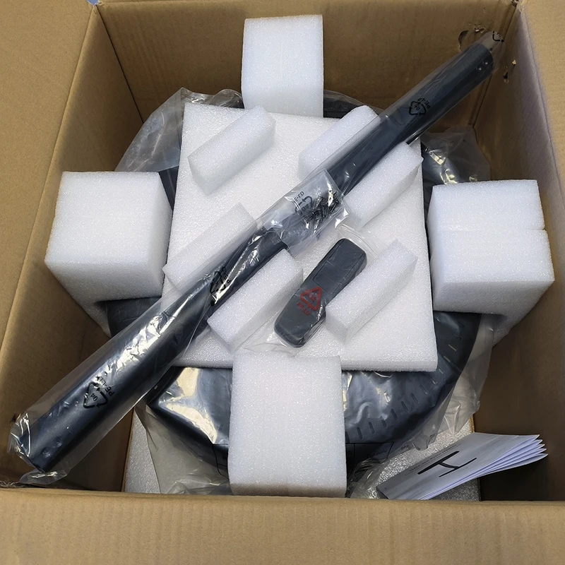 2024 Wholesale Black/Withe Home Heater  Freestanding White Aluminum material Electric Table-top Remote Heater for living room